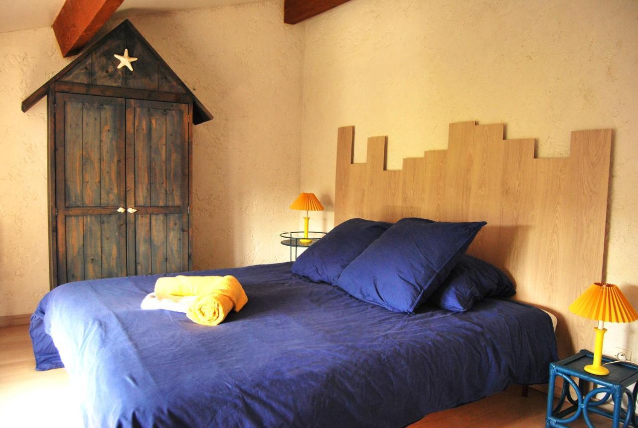 Logis De Chenac - Chambres Et Table D'Hotes Chenac Saint Seurin d'Uzet エクステリア 写真